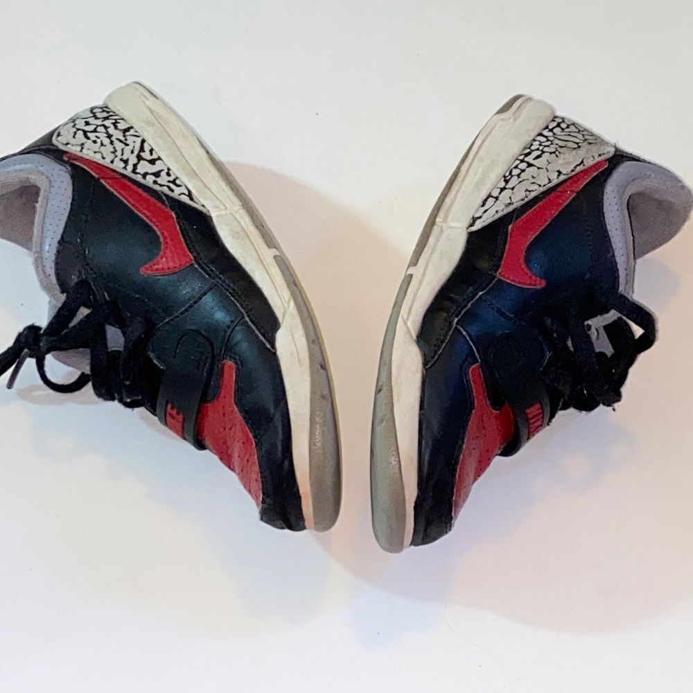 Nike Kids Black and Red Sneakers Size 2.5Y Not Insoles - Picture 8 of 15